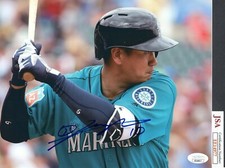 JSA Dae-Ho Lee Autographed Signed AUTO 8x10 Photo Seattle Mariners TRB 354