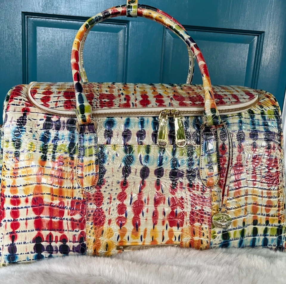 NOVO COM ETIQUETAS BRAHMIN🐊MULTICOLORIDO COMEMORAR TALULLA MELBOURNE COURO FIM DE SEMANA ESTOJO DE TREM - Imagem 2 de 4