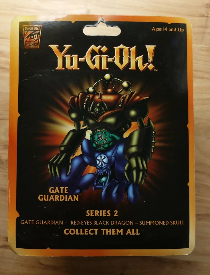 Figura coleccionable Yu-Gi-Oh Gate Guardian en base - Serie 2 - NECA Foto 2 de 4