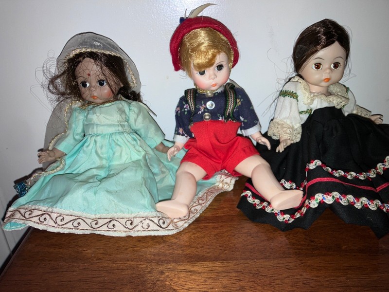 Madame Alexander HANSEL INDIA MEXICO Dolls older Alex Alexanderkins tagged tlc