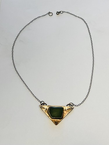 Handmade Copper & Green Stone Triangle Necklace - Picture 2 of 3