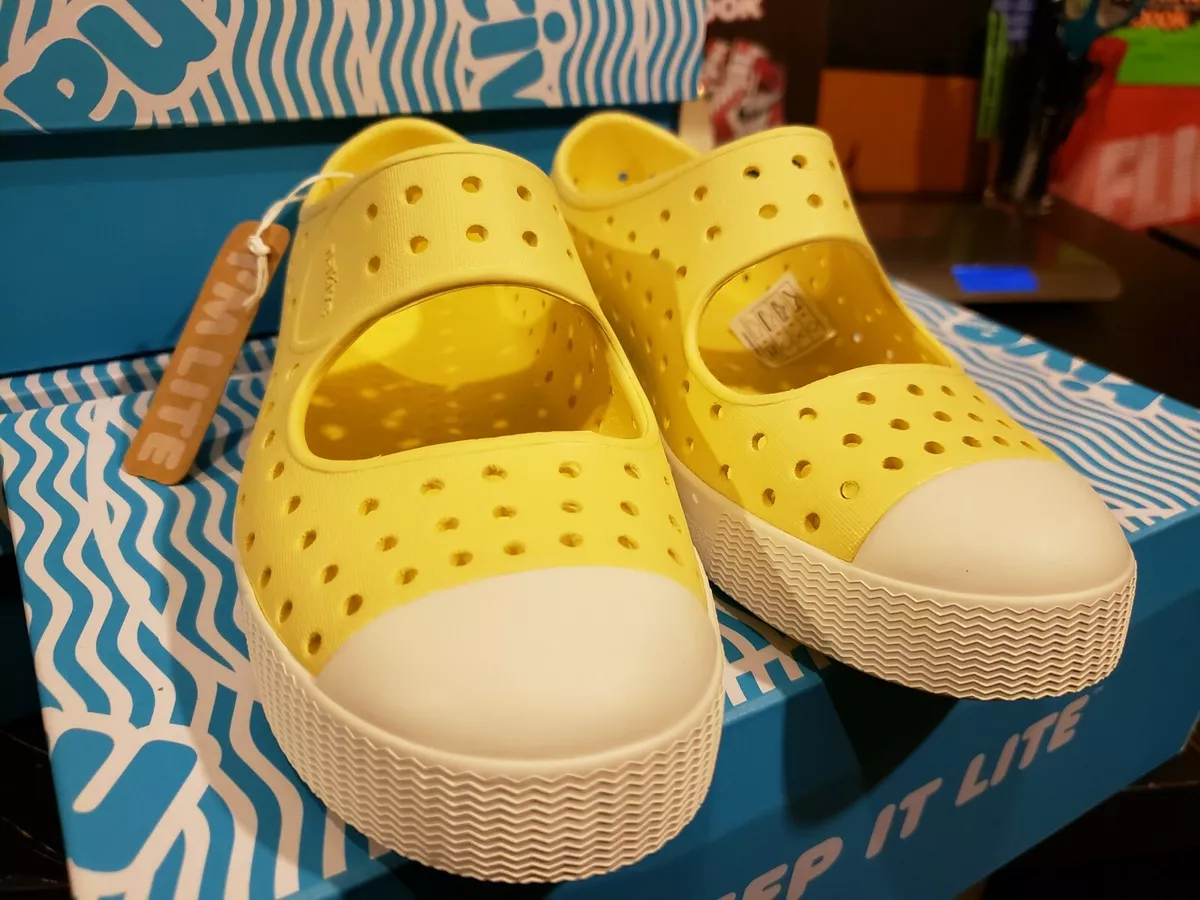 Native water shop shoes kids