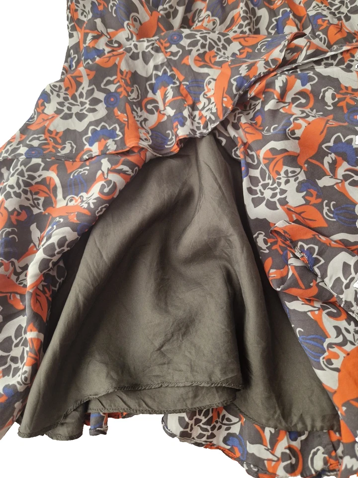 Farhi by Nicole Farhi 100% Silk Knee Length Lined Floaty Skirt  UK Size 12 - Image 3 of 4