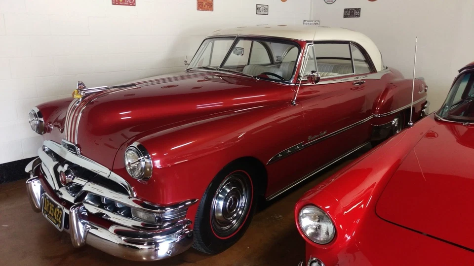 Faldas guardabarros laterales Chieftain originales vintage Pontiac 1948 Foto 3 de 4