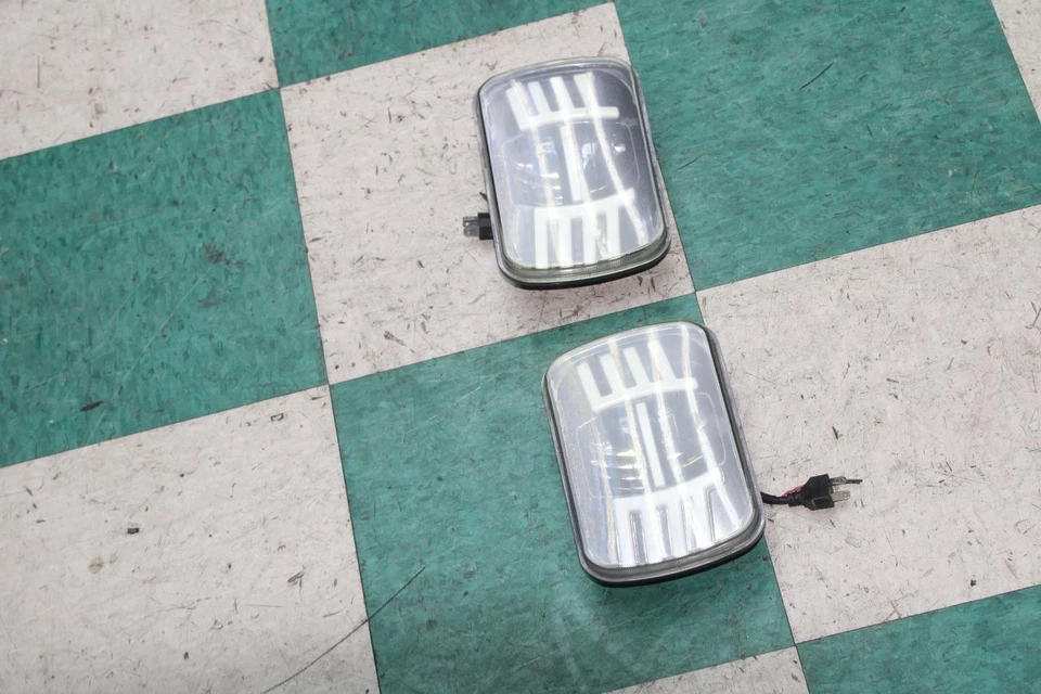 03-22 Express Van Aftermarket Pair Left LH Right RH Fog Lights Lamps Lens WTY OE - Image 4 of 4