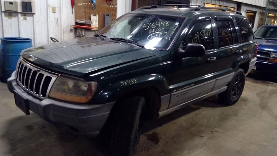 Passenger Front Spindle/Knuckle LHD Fits 99-04 GRAND CHEROKEE 4166589 Foto 4 de 4