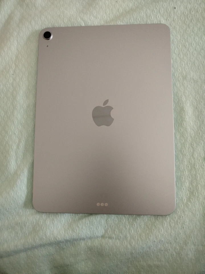 Apple iPad Air 11-inch (M3) · 128GB · Wi-Fi, foto 2 di 5