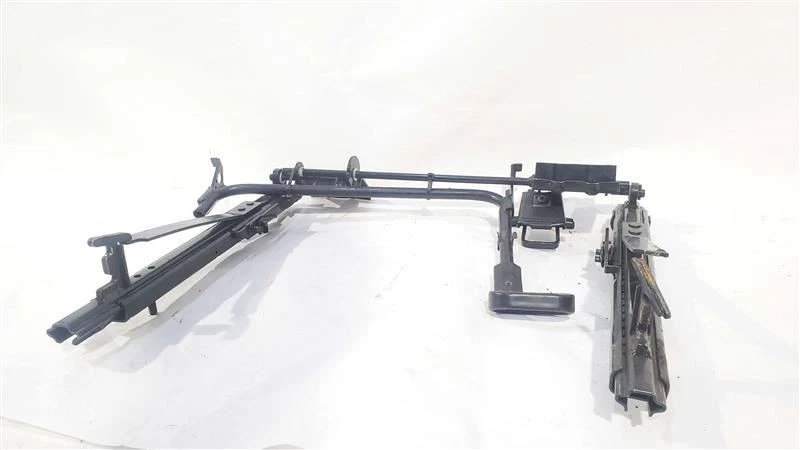 Asiento delantero derecho pista OEM 1986 SAAB 900 Foto 2 de 4