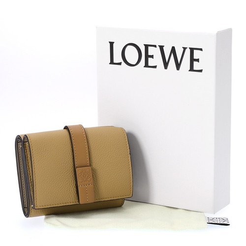 LOEWE Wallet Women Trifold Anagram Compact Size Leather C660TR2X Light Brown - Picture 10 of 10