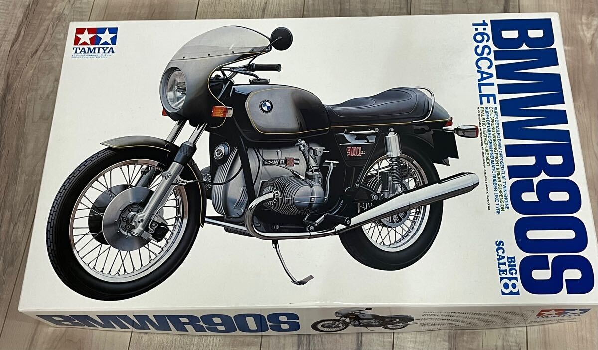 【新品・未使用】Tamiya BMW R90S 1:6スケールモデル 1/6 Scale Motorcycle Kit No.8 BMW R90S Plastic Models Tamiya