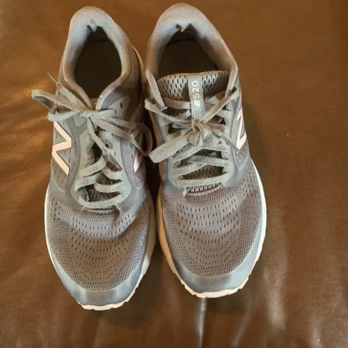 New Balance 520 Comfort Ride Size 12 womens Running Shoes Gray And Pink