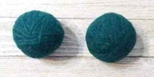natural reusable wool dryer laundry balls fabric softener handmade green