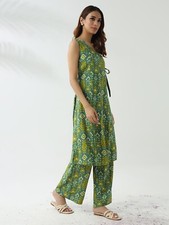 Women's Green Cotton Straight Kurta with Palazzo