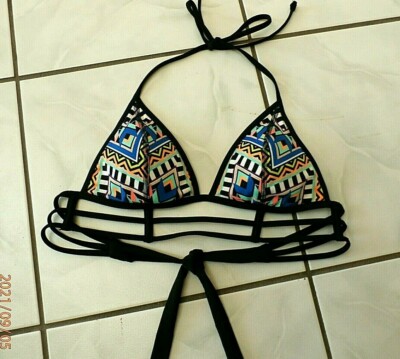 Victoria's Secret PINK Geometric Colorful Triangle Bikini Top M caged E204