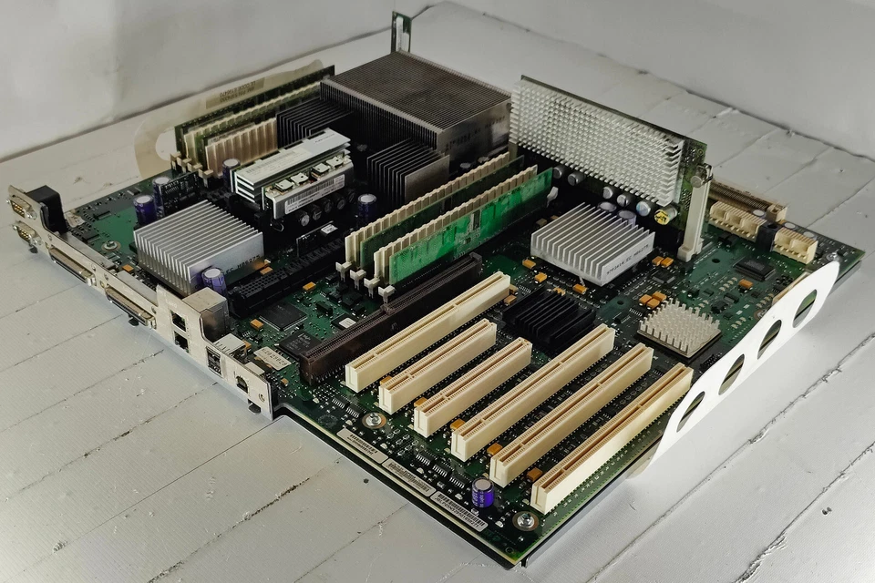 IBM 80P6949 System Backplane 1.5GHZ 1-Way Power 5 8q VCN-POVVB - Image 3 of 4