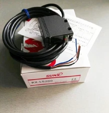 Sunx RXLS200 Heavy Duty Background Suppression Photoelectric Sensor 50 to 2 ✦Kd