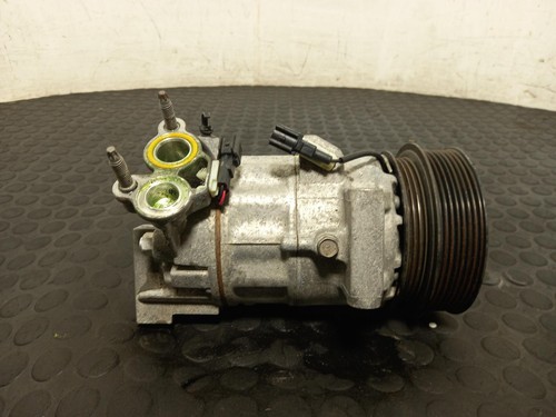Compressore Aria Condizionata VOLVO XC40 2018-2025 2.0L B420T6 MHEV - Foto 2 di 9