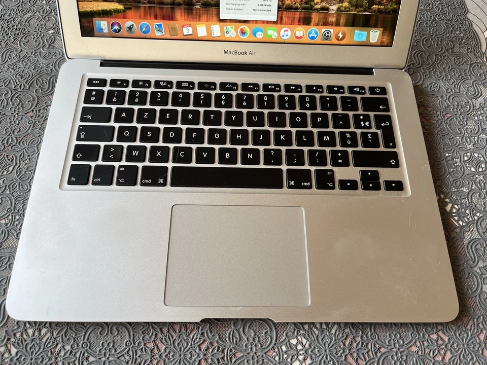Apple MacBook Air 13" 2017 · i5 · 8GB · 128GB, photo 4 sur 5