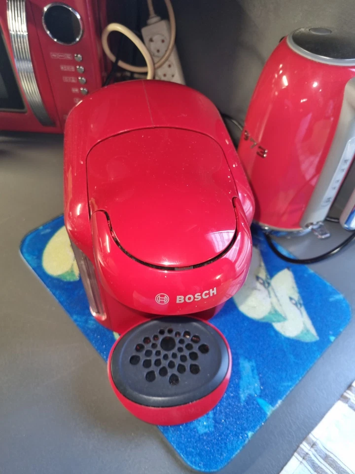 ***TASSIMO/BOSCH***, Kapselmaschine, ***ROT***, Zustand: OK, keine OVP - Bild 4 von 4
