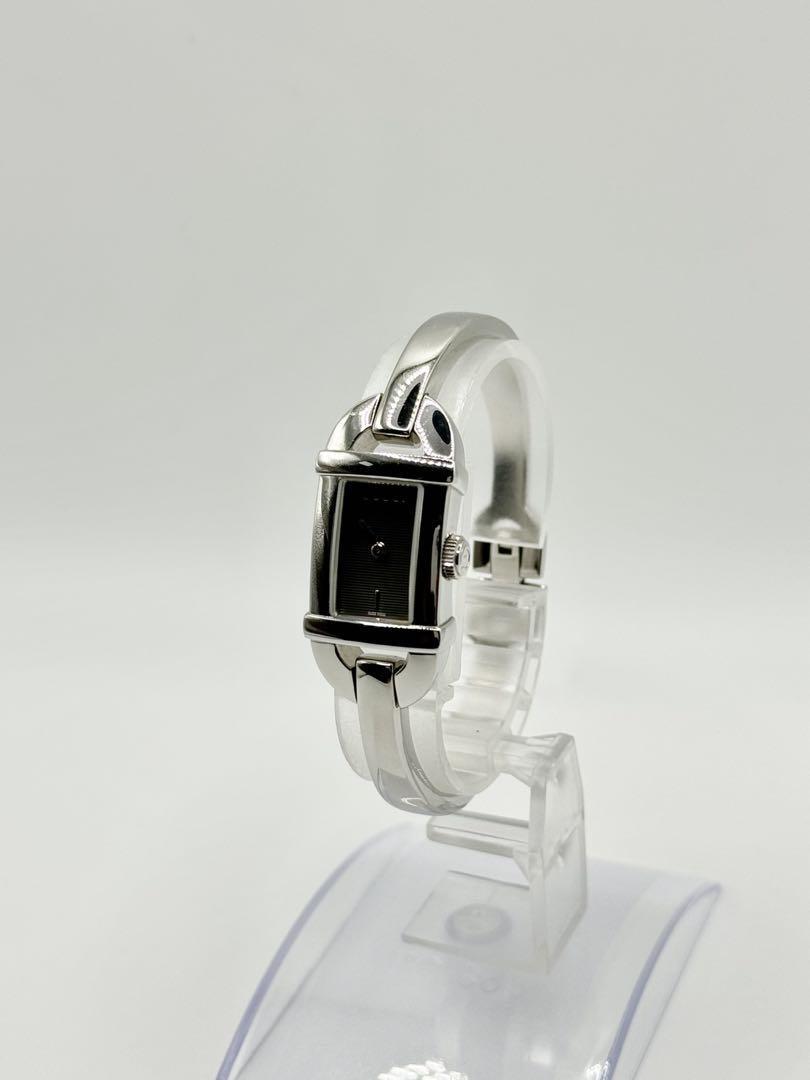 Gucci 6800L Qz Black Dial Bangle Watch 0429000 Women's Watch Gucci 6800L Qz Black Dial Bangle Watch 0429000 Women's Watch