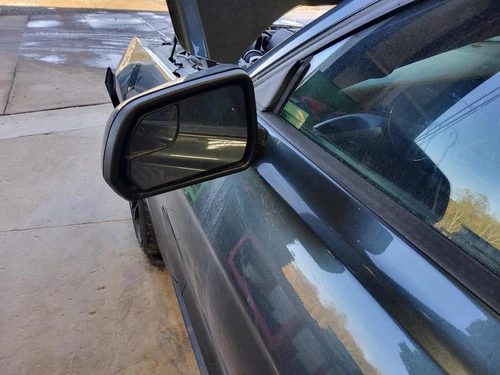 Used Left Door Mirror fits: 2015 Ford Mustang Power w/o blind spot alert spotter