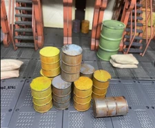 5PCS 1/24 Damaged Rusty Oil Barrel Fr Action Figure Body Custom Military Scene