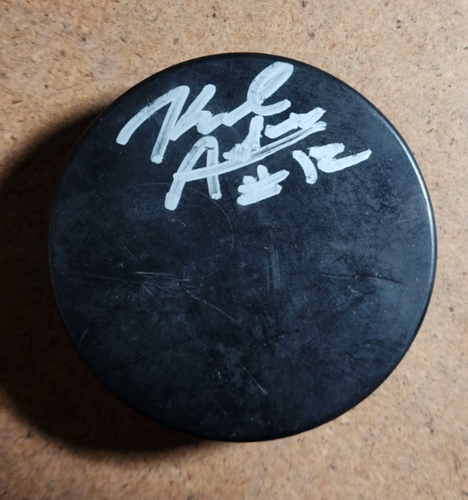 2er Set ECHL Stockton Thunder Hockey Pucks & 1 handsignierter / signed Hockey Puck - Bild 9 von 15