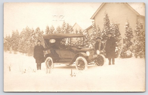 RPPC Muncie Indiana ~ Ball State Schwesternschaftsführer Bullock mit Schärpe ~ Pi Zeta 1916 L.P.