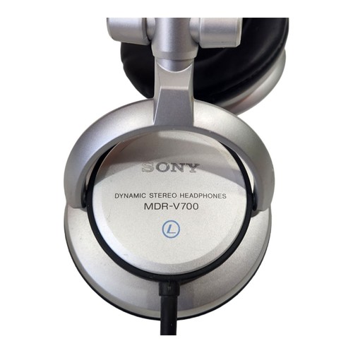 Sony MDRV700 DJ Dynamic Stereo Swivel Headphones eBay