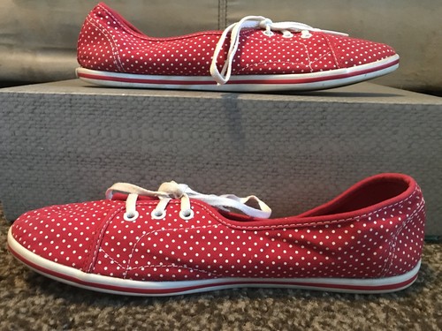 vans red polka dot