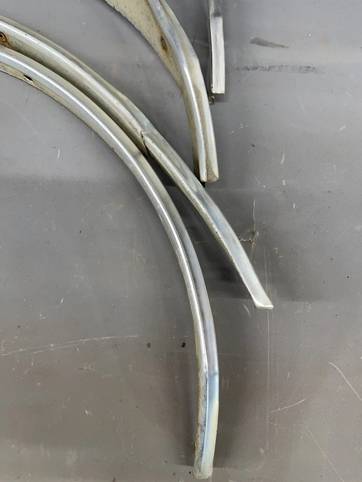 Ford Galaxie LTD 1973-1978 guardabarros borde labio moldura Mercury Marquis OE Foto 2 de 4