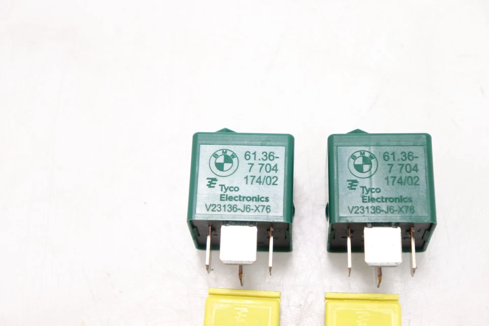 2018 BMW S1000R OEM FUSE RELAY ASSEMBLY FUSE BOX SET KIT GREEN YELLOW 4 PIN - Image 2 of 4