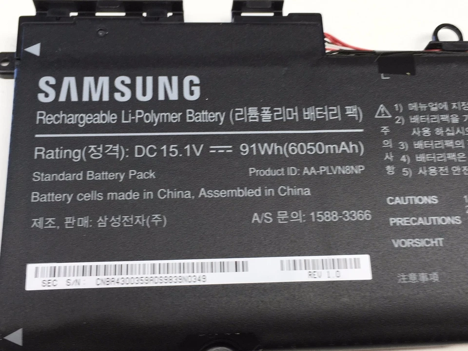 OEM Samsung NP880Z5E Series 15.6" Battery 15.1V 91Wh 6050mAh AA-PLVN8NP - Image 2 of 3