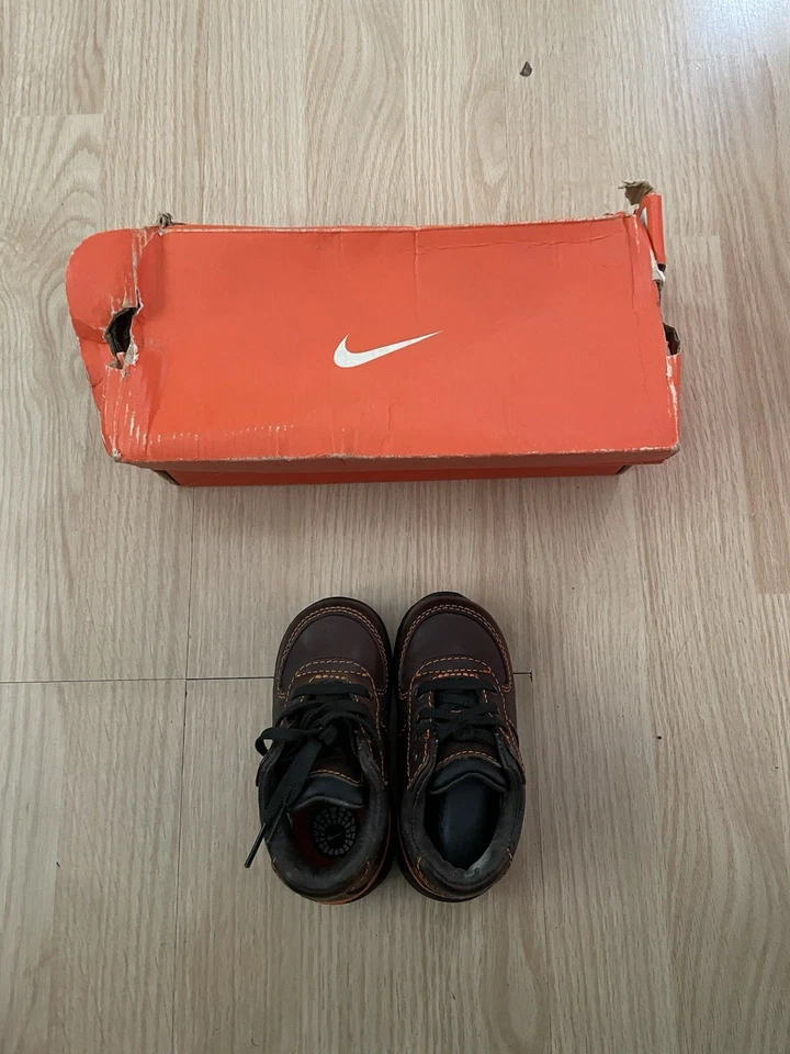 NIKE AIR MAX ACG Goadome Marrón/Naranja Talla 5.5C 311569-223 Foto 3 de 4