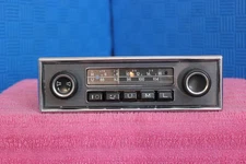 Blaupunkt Mannheim Chrome Pinstripe 60s - 70s AM/FM Radio Mercedes Porsche Jag