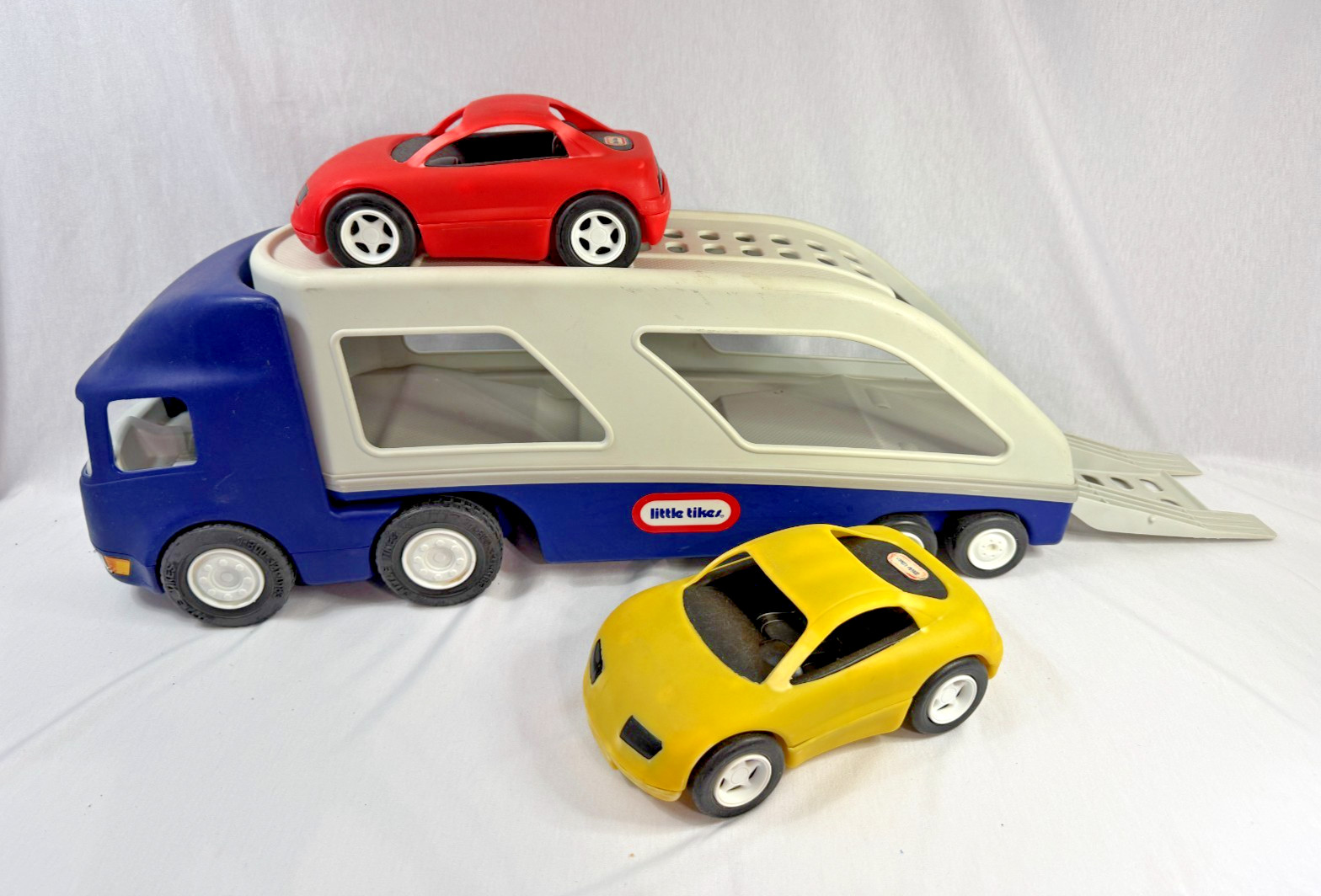 Vintage Little Tikes Car Carrier Blue Large Semi Truck Trail
