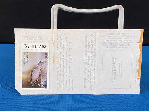 1995-96 Wisconsin Resident VTG Fishing License w/ Trout Stamp Clayton WI Lt#10 - Picture 2 of 3