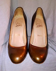 Christian Louboutin Brown Patent Leather Red Sole Round Toe Pumps Women 6.5 — photo 1