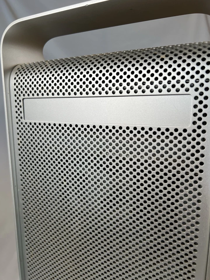 Apple Power Mac G5 A1047 2003 EMC 1969 1.8 Ghz 5.5GB RAM Powers On Untested - Image 4 of 4