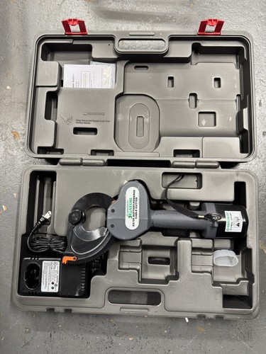 Greenlee Gator ES750 12V Battery Powered Cable Cutter Case EXCELLENT COND - Picture 1 of 11
