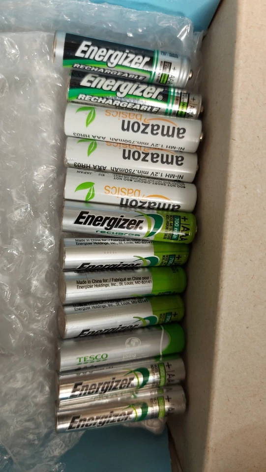 12X Mixed Rechargeable AAA Home Phone Batteries - Image 4 of 4