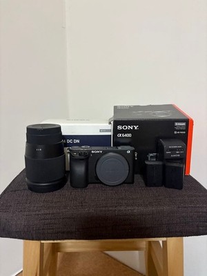 Sony a6400 and Sigma F1.4 DC DN Kit 984 shots