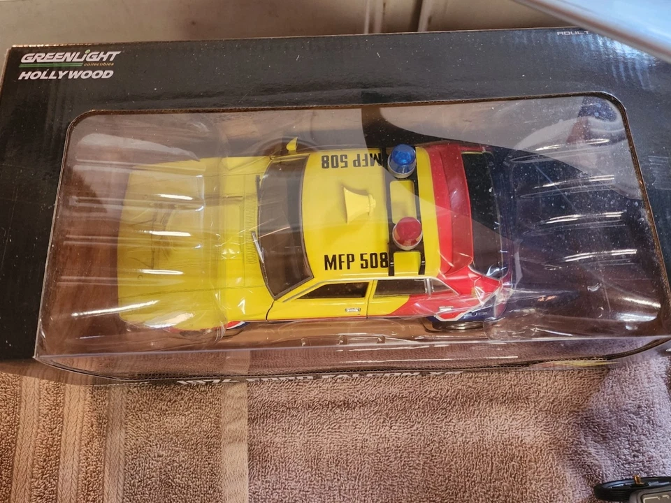 1/18 Greenlight Mad Max 1974 Ford Falcon XB V8 Interceptor - Image 2 of 2