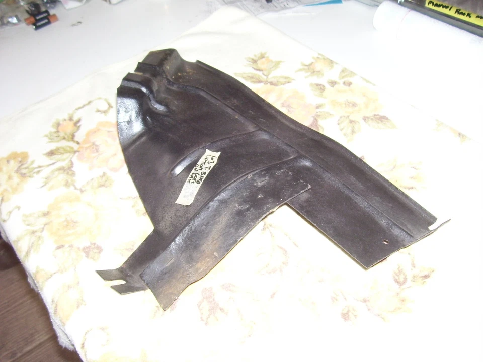 Ford Thunderbird 1963 protector contra salpicaduras para alternador Foto 3 de 4