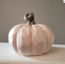 Fall decor Colonial Tin Works Large Resin Harvest Pumpkin