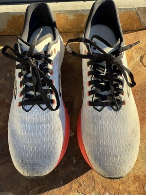 Brooks Hyperion men size 10 - White tempo workouts 5k 10k flat racing