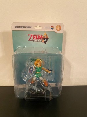 Link Figure Medicom Ultra Detail Figure 314 Legend of Zelda Link Between Worlds