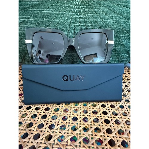 Quay Notorious Tortoiseshell Square Smoke Lens Bold Dramatic Sunglasses