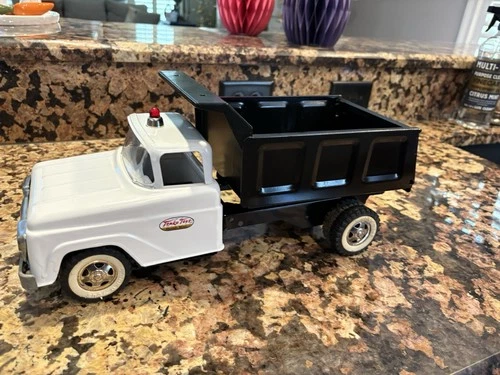 Tonka Dump truck