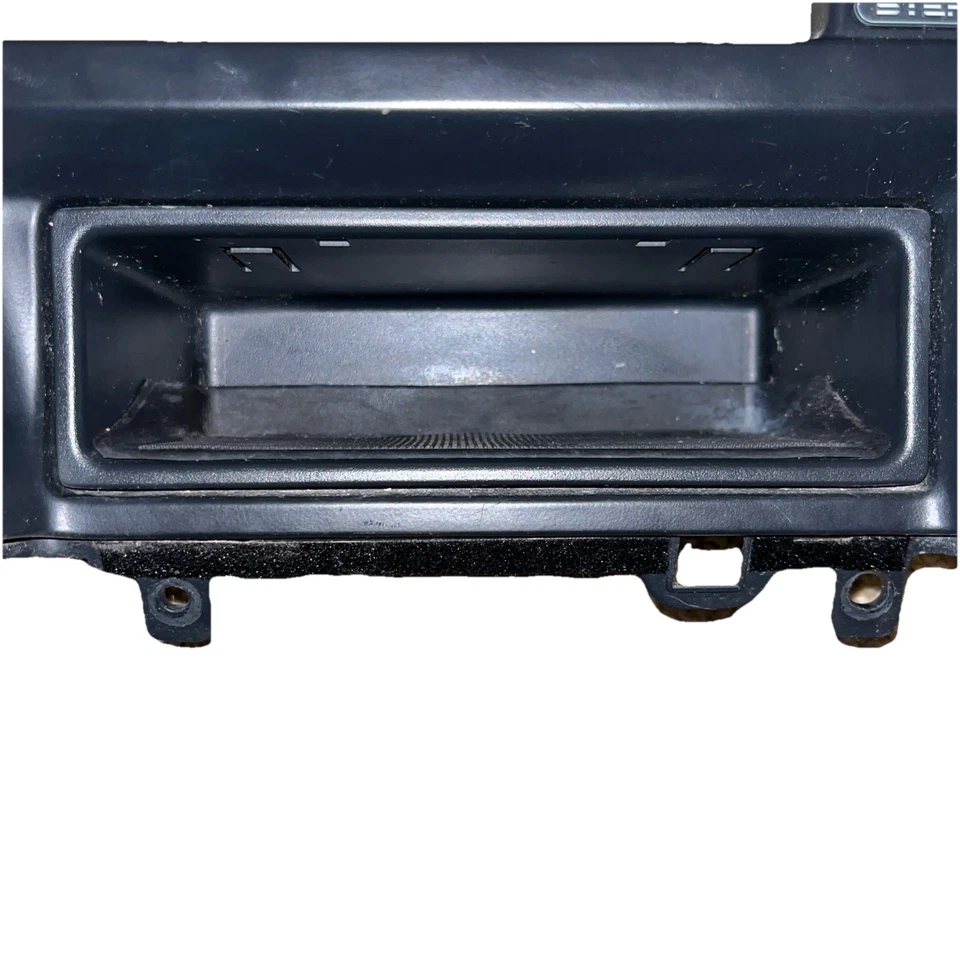 Ford Thunderbird Cougar 94-1997 control de calefacción radio tablero moldura bisel OEM Foto 3 de 4